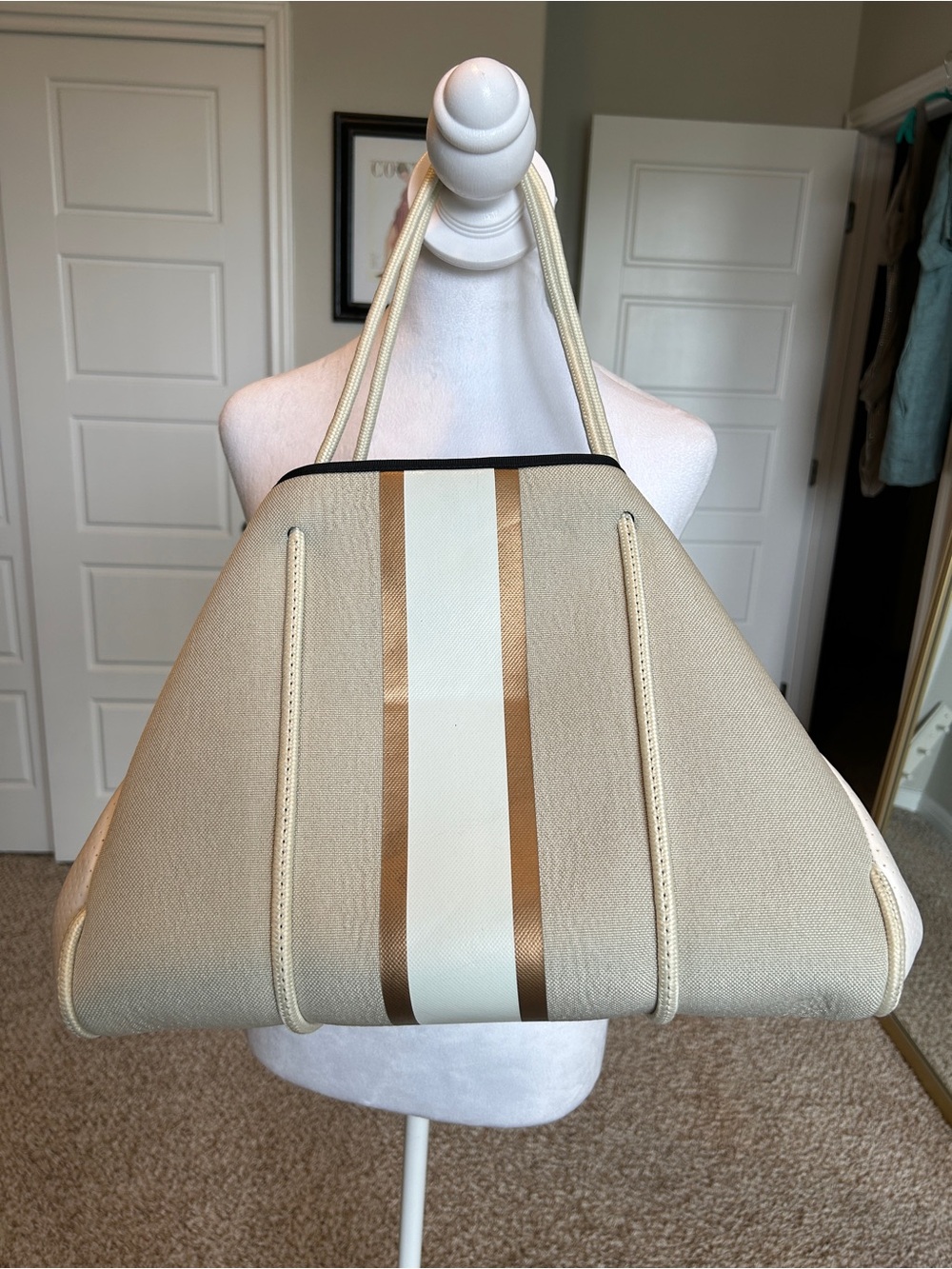 HAUTE SHORE Grayson Neoprene Beach Tote in Dune Cream Rose Gold Convertible